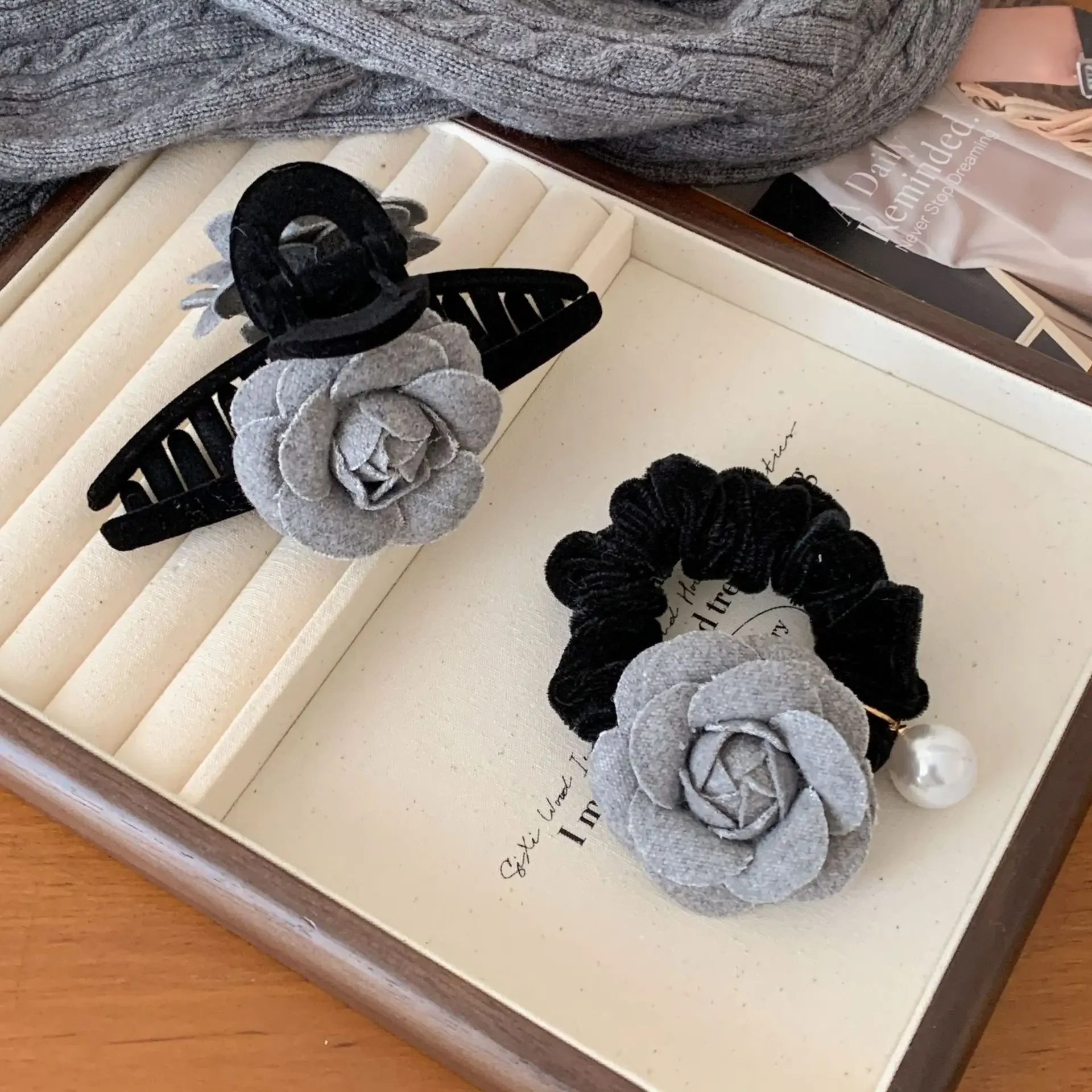 Soft Gray Velvet Camellia Hair Claw Shark Clip Large for Women Back Head Updo Fall Winter Premium Comfortable Chunky
Soft Gray Velvet Camellia Hair Claw Shark Clip Large for Women Back Head Updo Fall Winter Premium Comfortable Chunky