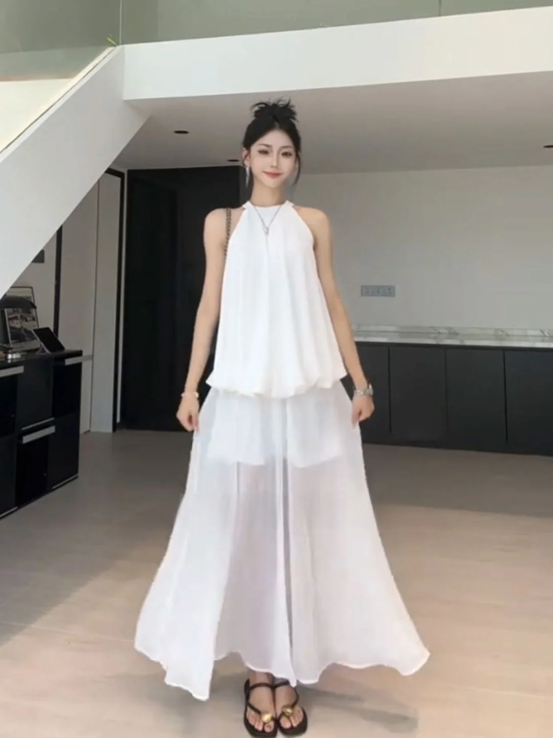Fashionable Pure Design Flower Bud Neck Hanging Top Summer New Arrival Slimming Long Skirt Set Women's Casual Wear Polyester ...
Fashionable Pure Design Flower Bud Neck Hanging Top Summer New Arrival Slimming Long Skirt Set Women's Casual Wear Polyester ...