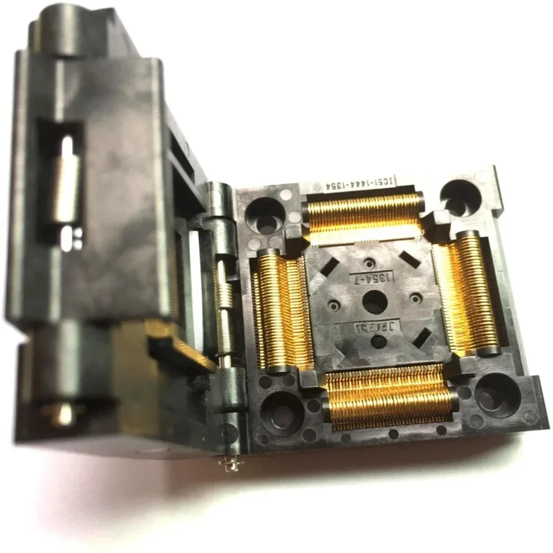 IC51-1444-1354-7 Yamaichi IC Test And Burn in Socket QFP144P 0.5mm Pitch Package Size 20x20mm
IC51-1444-1354-7 Yamaichi IC Test And Burn in Socket QFP144P 0.5mm Pitch Package Size 20x20mm