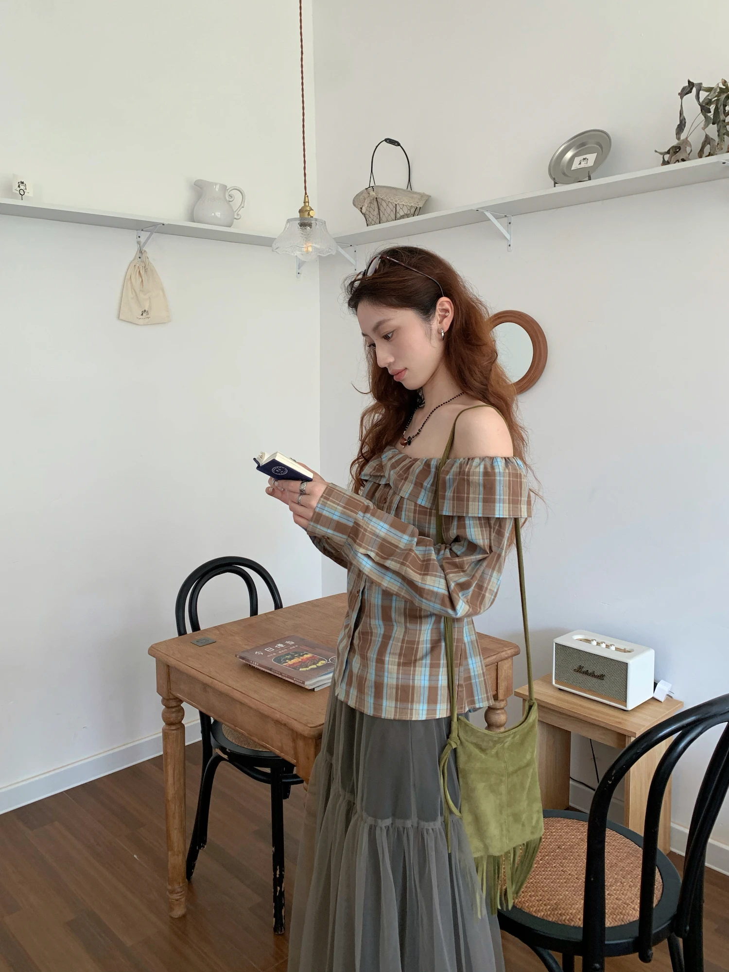 7arewill Korean Sle Plaid One oulder irt Design Sense Gored Bow Tie Top Cotton Long Sve Girls Daily Wear
7arewill Korean Sle Plaid One oulder irt Design Sense Gored Bow Tie Top Cotton Long Sve Girls Daily Wear