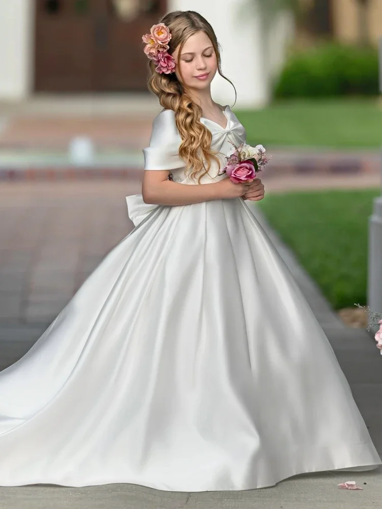 White Satin With Bow Short Sleeve For Wedding Birthday Party Banquet Princess Holy Communion Gown Customized Flower Girl Dresses
White Satin With Bow Short Sleeve For Wedding Birthday Party Banquet Princess Holy Communion Gown Customized Flower Girl Dresses