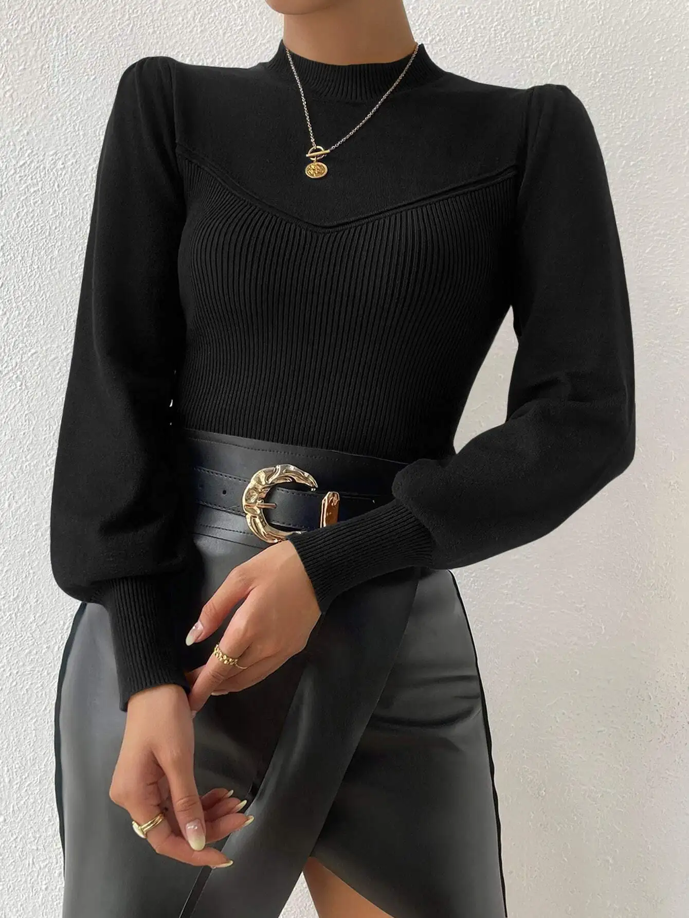 Black Mock Neck Lantern Sleeve Knit Pullover Sweater for Fall Winter
Black Mock Neck Lantern Sleeve Knit Pullover Sweater for Fall Winter