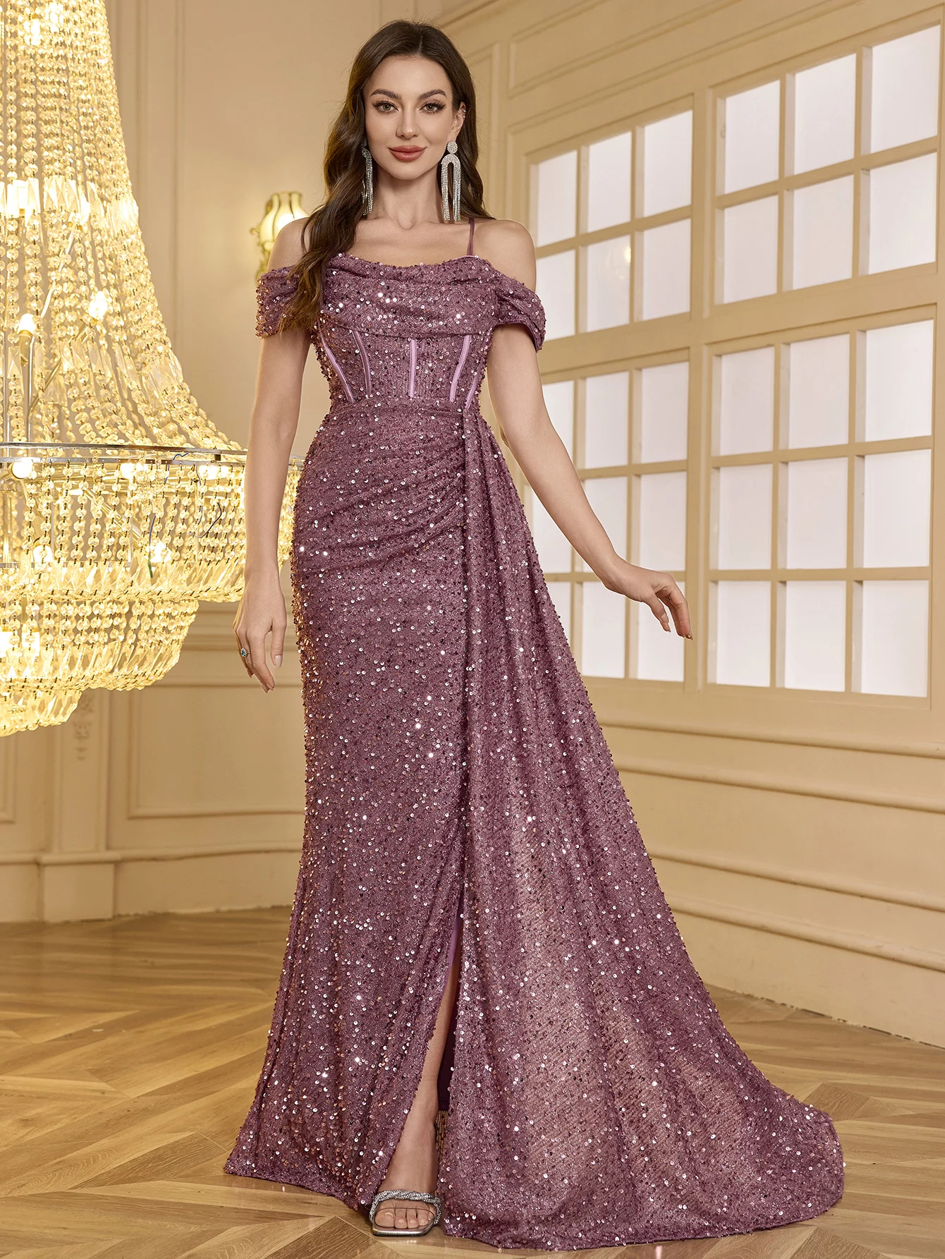 UNITHORSE Strapless Back Cross-Tie Backless Design, Fishbone Slit Front, Lengthen Leg Line, Formal Evening Dress
UNITHORSE Strapless Back Cross-Tie Backless Design, Fishbone Slit Front, Lengthen Leg Line, Formal Evening Dress