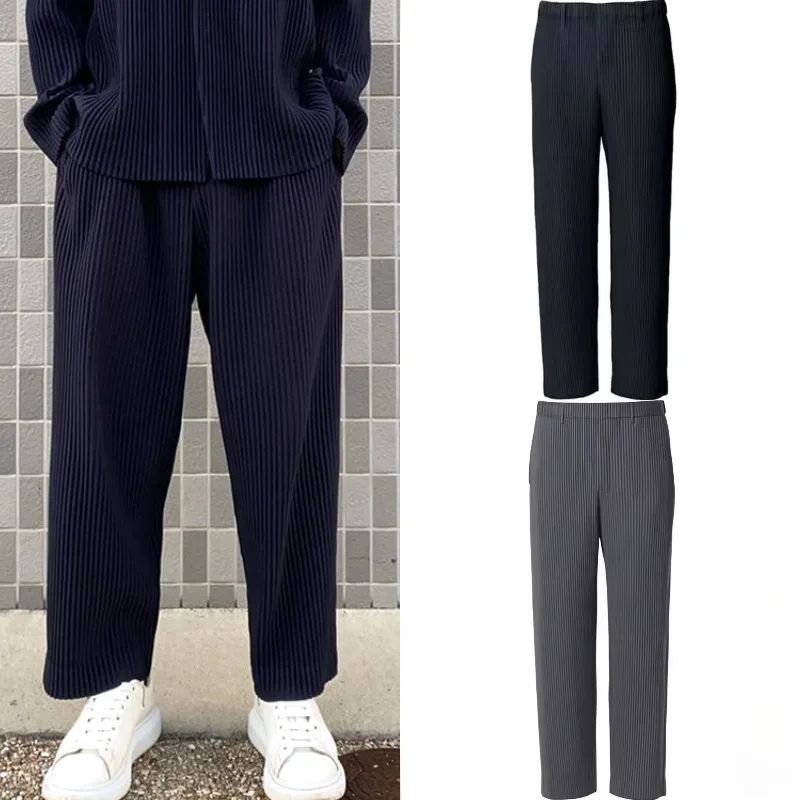 Miyake Pleated Straight Pants Solid Color 2025 Fall New High Street Loose Straight Casual Pants Men Tide Fashion Men Clothing
Miyake Pleated Straight Pants Solid Color 2025 Fall New High Street Loose Straight Casual Pants Men Tide Fashion Men Clothing
