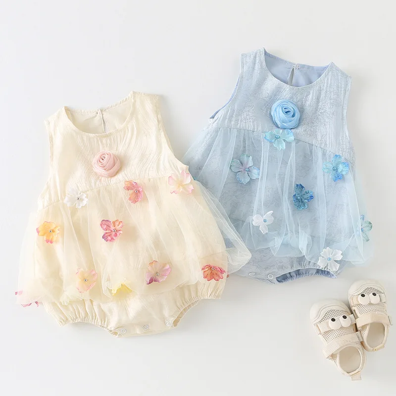 ZOETOPKID Newborn Clothes Princess Baby Jumpsuit Sleeveless Breathable 3D Floral Veil Wrapped Skirt Korean Style Sweet Romper
ZOETOPKID Newborn Clothes Princess Baby Jumpsuit Sleeveless Breathable 3D Floral Veil Wrapped Skirt Korean Style Sweet Romper