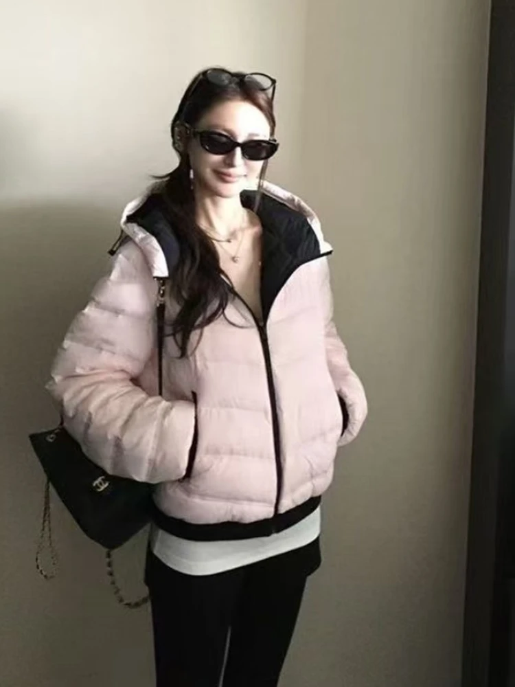 Корейская утепленная хлопковая куртка-пуховик для женщин, теплая, приталенная, с капюшоном, новинка зимы, модная, для повседневной носки
Корейская утепленная хлопковая куртка-пуховик для женщин, теплая, приталенная, с капюшоном, новинка зимы, модная, для повседневной носки