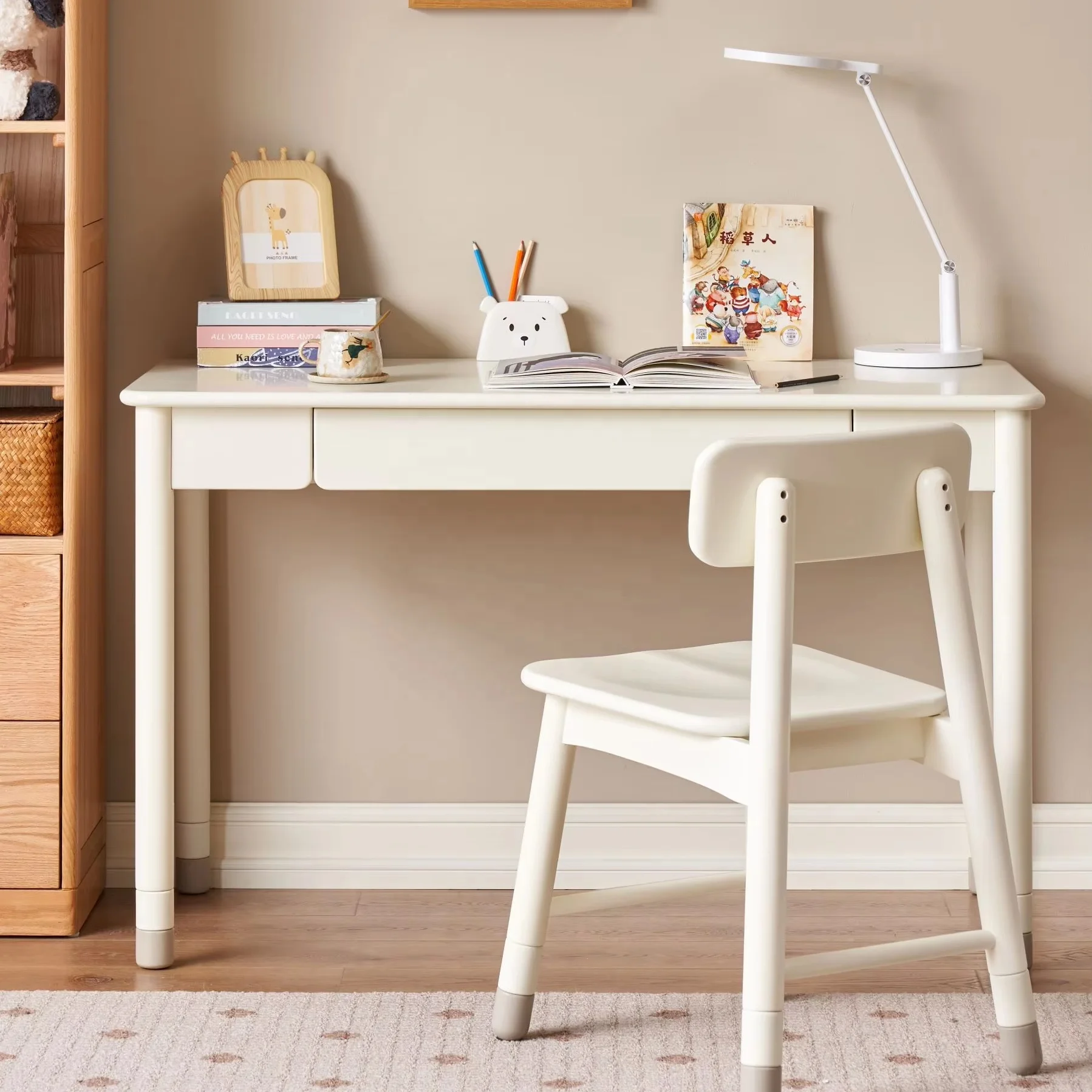-oo M8165 Modern Simple Study Desk Combination Home Bedroom Kid Study Rubber Wood Adjustable Desk Table
-oo M8165 Modern Simple Study Desk Combination Home Bedroom Kid Study Rubber Wood Adjustable Desk Table
