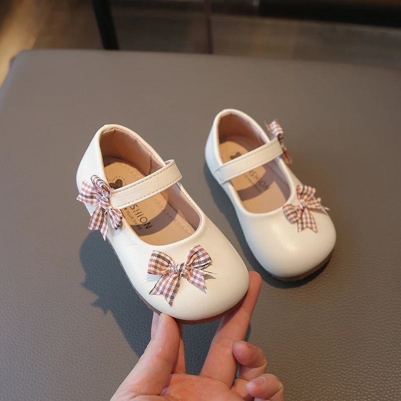 Spring Girl's Princess Shoes Bowknot Hook-loop Cute Daily Kid's Flat Shoe Solid Colors Anti-slip Fashion Charming Children Shoes
Spring Girl's Princess Shoes Bowknot Hook-loop Cute Daily Kid's Flat Shoe Solid Colors Anti-slip Fashion Charming Children Shoes