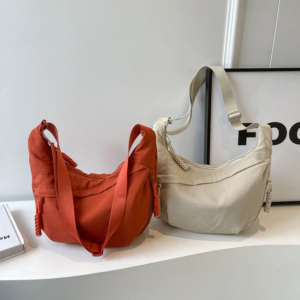 Women Fashion Shoulder Bag Multi-pockets Crescent Crossbody Bag Large Capacity Half Moon Bag Adjustable Strap Simple Satchel Bag
Women Fashion Shoulder Bag Multi-pockets Crescent Crossbody Bag Large Capacity Half Moon Bag Adjustable Strap Simple Satchel Bag