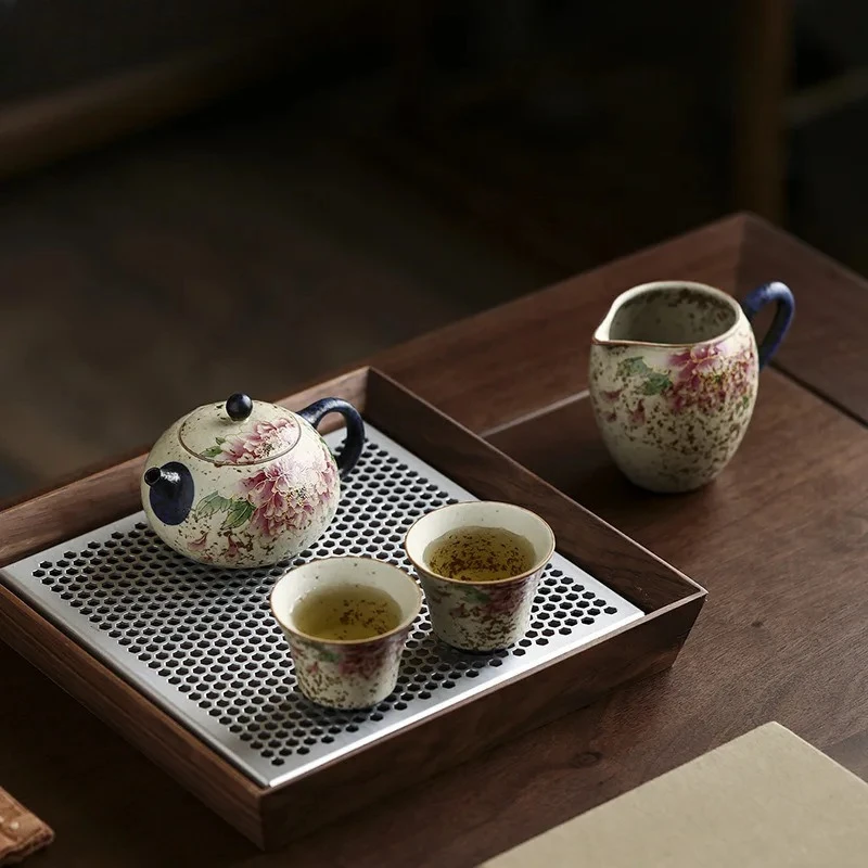 Blue And White Firestone Red Gold Silk Peony Tea Set Complete Elegant Tea Ceremony Teapot And Tea Cup Set Cafes Craft
Blue And White Firestone Red Gold Silk Peony Tea Set Complete Elegant Tea Ceremony Teapot And Tea Cup Set Cafes Craft