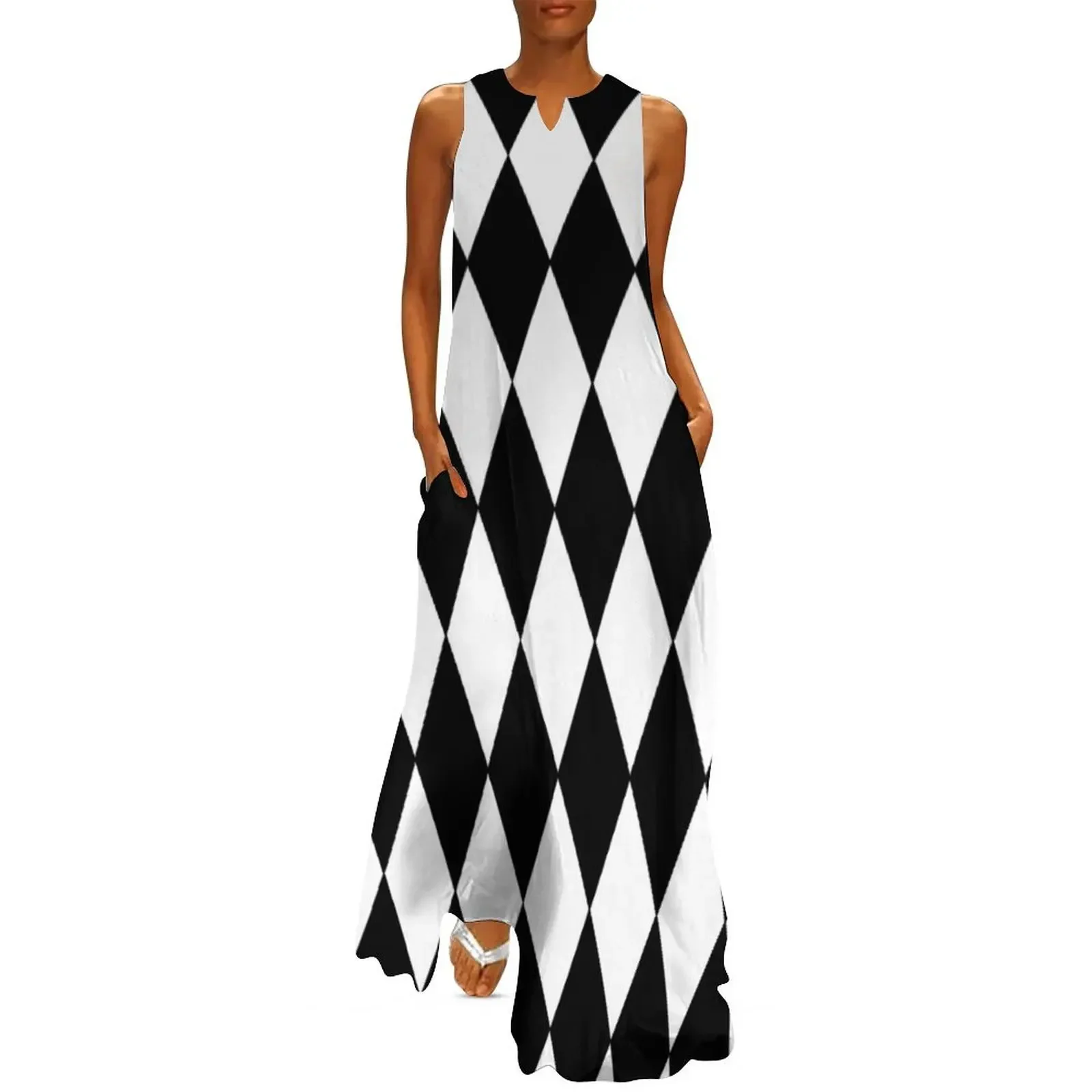 LARGE BLACK AND WHITE HARLEQUIN- DIAMOND- ARGYLE PATTERN DESIGNED FOR HOME DECOR AND CLOTHING Long Dress dress for women Dress
LARGE BLACK AND WHITE HARLEQUIN- DIAMOND- ARGYLE PATTERN DESIGNED FOR HOME DECOR AND CLOTHING Long Dress dress for women Dress