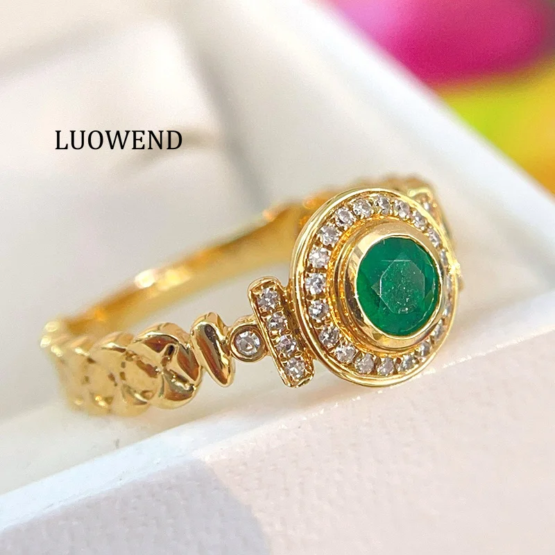 LUOWEND 100% 18K Yellow Gold Rings Shiny Natural Diamond Natural Emerald Ring Fashion OL Style High Party Jewelry for Women
LUOWEND 100% 18K Yellow Gold Rings Shiny Natural Diamond Natural Emerald Ring Fashion OL Style High Party Jewelry for Women