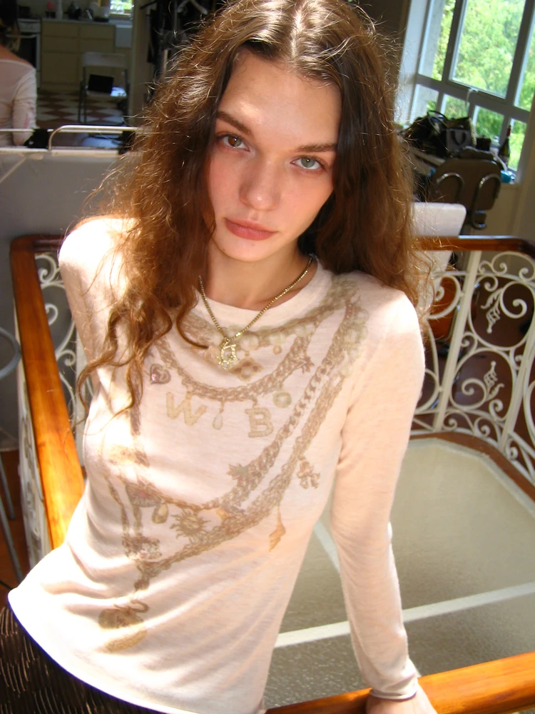 Original Design Water Bear Bronze Wool Print Nelaces oulder Friendly Silk Knitted Sweater Ladies Casual Fit
Original Design Water Bear Bronze Wool Print Nelaces oulder Friendly Silk Knitted Sweater Ladies Casual Fit