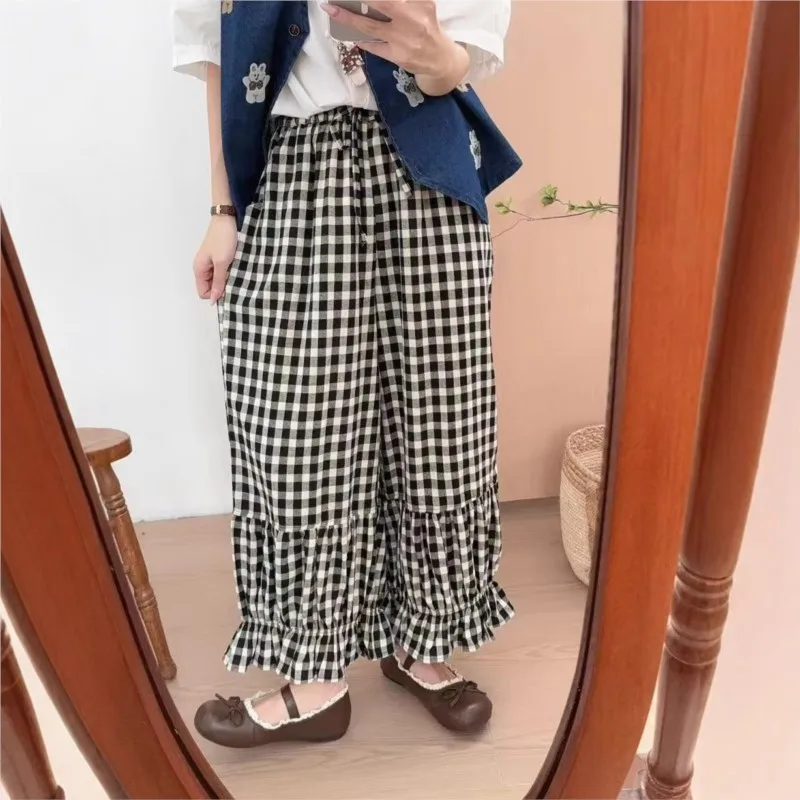Johnature Japanese Ruffles Plaid Cotton Lantern Pants Women Summer New Loose Versatile Age-reducing Elastic Waist Casual Pants
Johnature Japanese Ruffles Plaid Cotton Lantern Pants Women Summer New Loose Versatile Age-reducing Elastic Waist Casual Pants