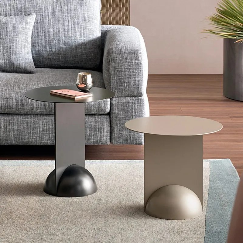 Nordic creative side table simple modern living room sofa small coffee table black corner bedside movable small
Nordic creative side table simple modern living room sofa small coffee table black corner bedside movable small
