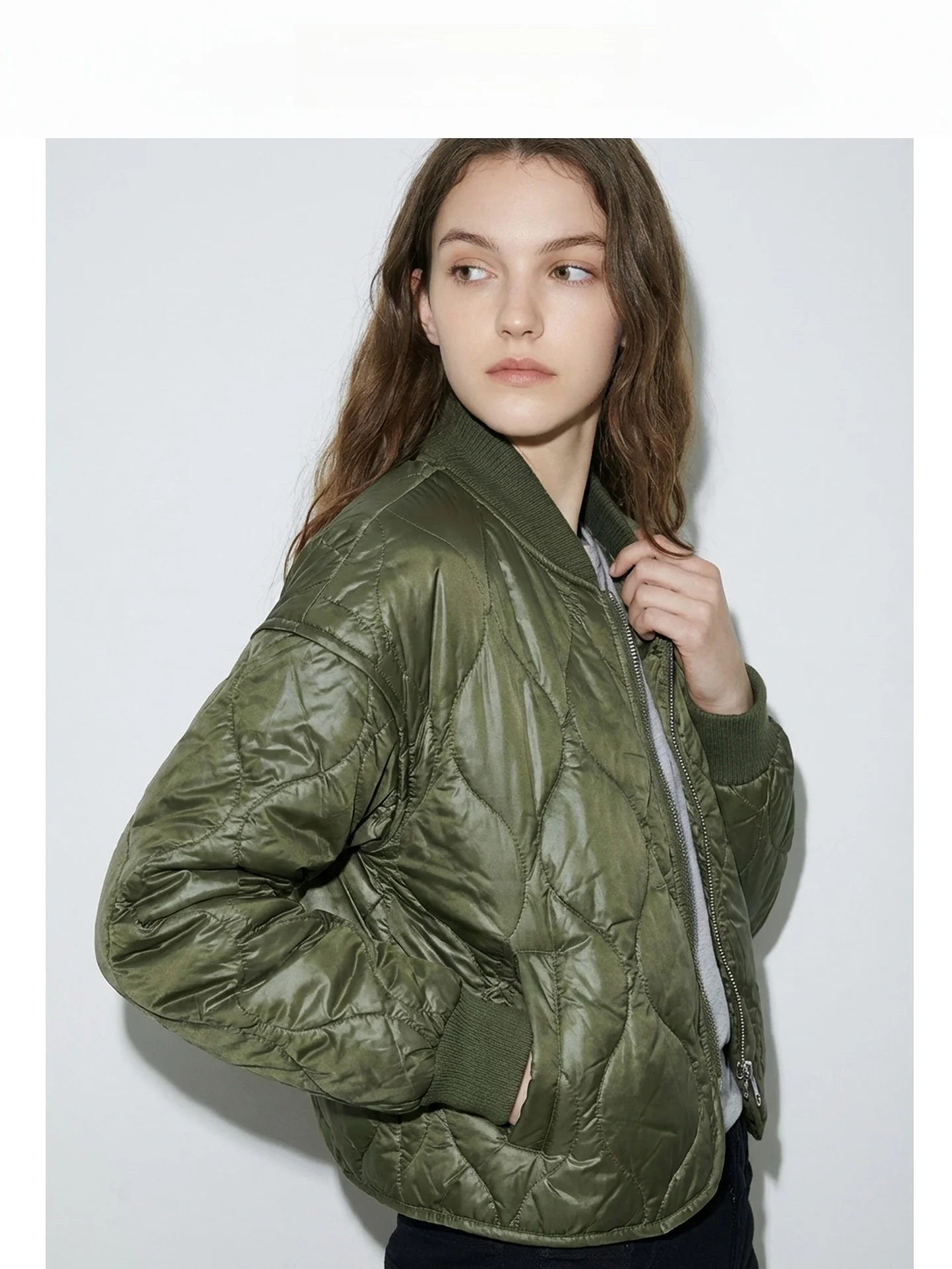 Retro American Military een Sewn Cotton Jaet ort Stand Collar Pilot Baseball Outfit Design Sensation Women's Faion
Retro American Military een Sewn Cotton Jaet ort Stand Collar Pilot Baseball Outfit Design Sensation Women's Faion