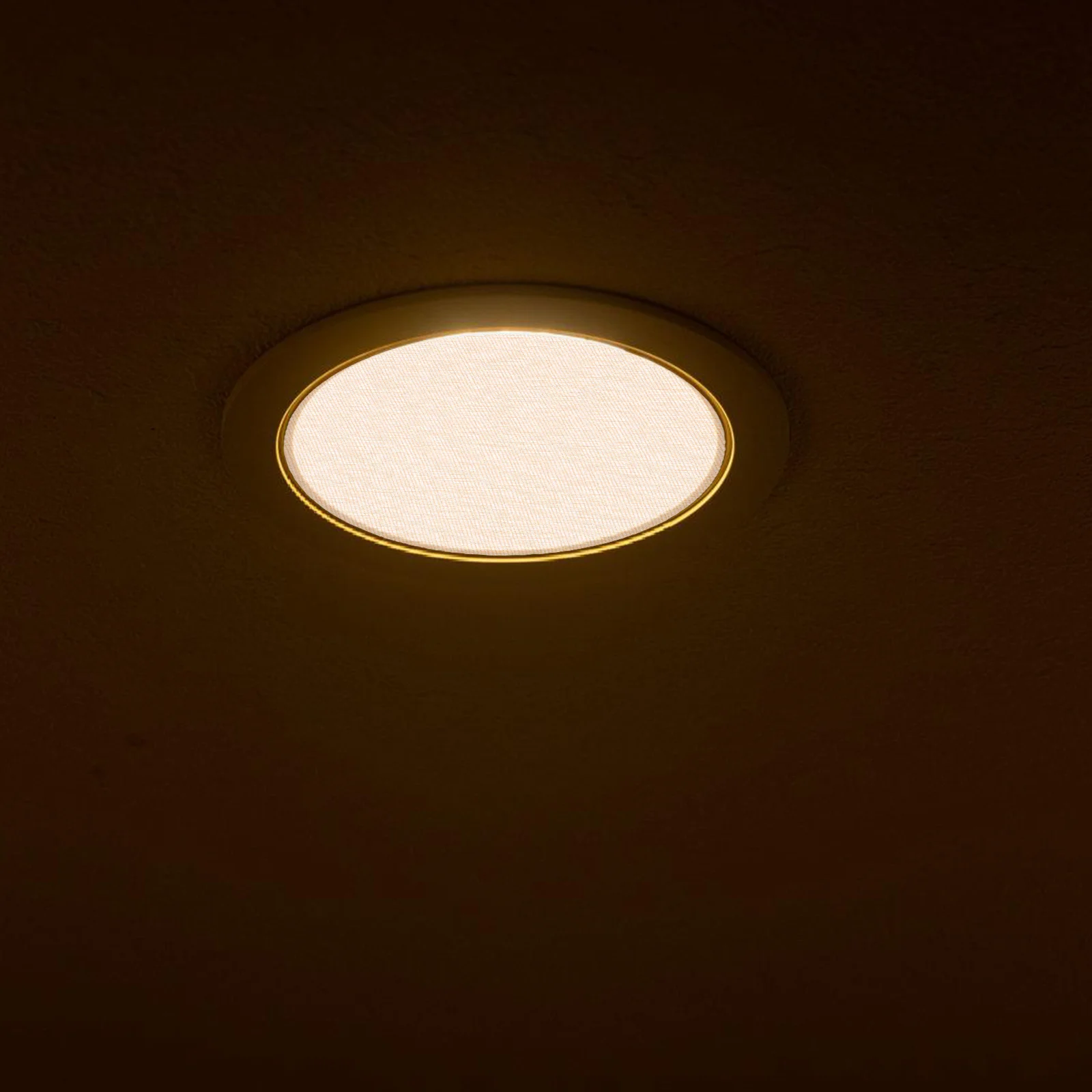 2pcs Led Downlight Lampshade Diffuser Antiglare Fabric Ceiling Cover Heat Resistant Soft Light Bedroom Child Safe Round
2pcs Led Downlight Lampshade Diffuser Antiglare Fabric Ceiling Cover Heat Resistant Soft Light Bedroom Child Safe Round