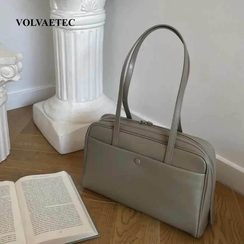 VOLVAETEC нишевая большая сумка из воловьей кожи, женская новинка 2025, модная сумка-подушка, портативная сумка на плечо большой вместимости для поездок на работу
VOLVAETEC нишевая большая сумка из воловьей кожи, женская новинка 2025, модная сумка-подушка, портативная сумка на плечо большой вместимости для поездок на работу
