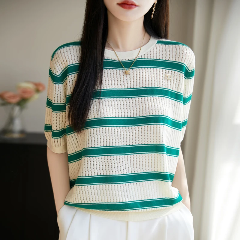 2025 Summer Knit Blouse Women Short Sleeve Stripe O-Neck Knitted Shirt Tops Loose Casual Knitwear Knit Women's Quality Clothing
2025 Summer Knit Blouse Women Short Sleeve Stripe O-Neck Knitted Shirt Tops Loose Casual Knitwear Knit Women's Quality Clothing