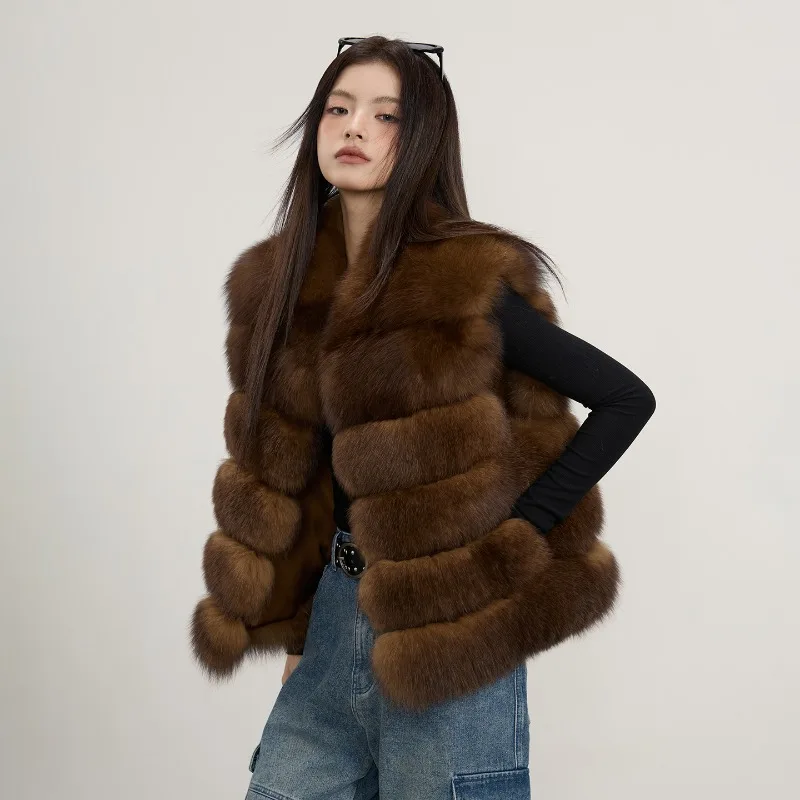 2026 Autumn Winter Imitation Fox Fur Vest Jacket Women's Fashioon Stand Collar Thick Sleeveless Coat
2026 Autumn Winter Imitation Fox Fur Vest Jacket Women's Fashioon Stand Collar Thick Sleeveless Coat