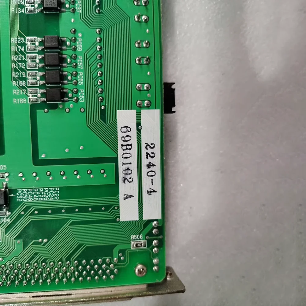 The control card RP303B
The control card RP303B