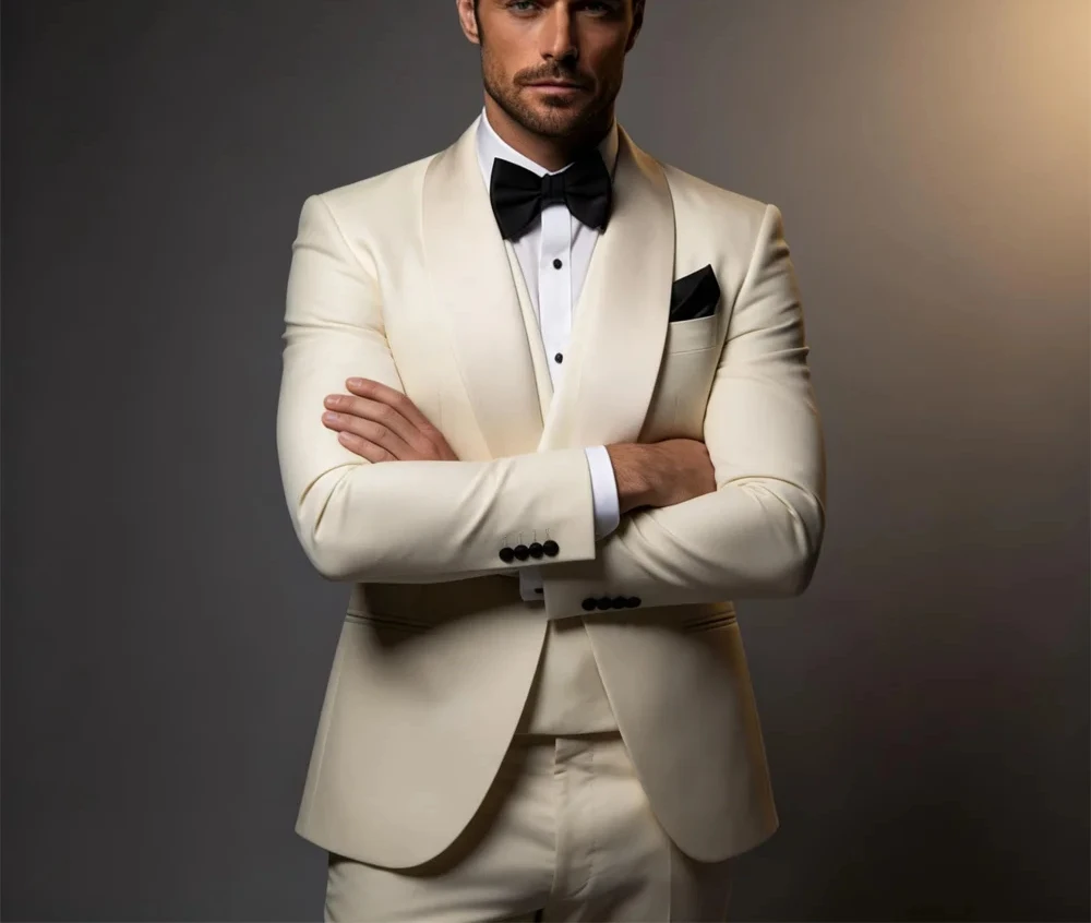 Elegant Ivory Tuxedo Suit for Men 3 piece set Jacket Vest Pants Classic Attire for Wedding Dating Host Prom Ball Party Dress
Elegant Ivory Tuxedo Suit for Men 3 piece set Jacket Vest Pants Classic Attire for Wedding Dating Host Prom Ball Party Dress
