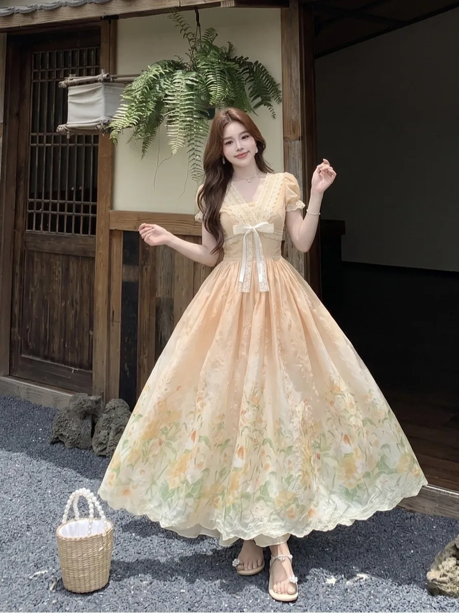 plus Size Women's Sweet V-Neck Lace Bubble Sleeve Dress Summer New Waist-Cinching Princess Dress Korean Style Commute Wind
plus Size Women's Sweet V-Neck Lace Bubble Sleeve Dress Summer New Waist-Cinching Princess Dress Korean Style Commute Wind