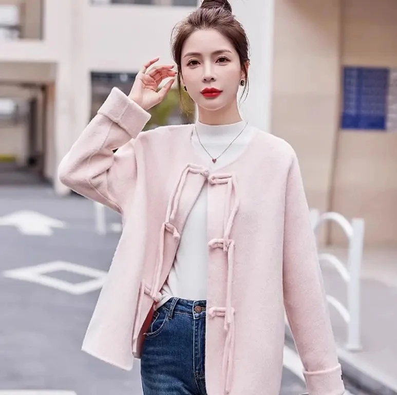 Improved Version Double-Faced Cashmere Coat New Chinese Style Retro National Trend Women's High-End Short Coat
Improved Version Double-Faced Cashmere Coat New Chinese Style Retro National Trend Women's High-End Short Coat