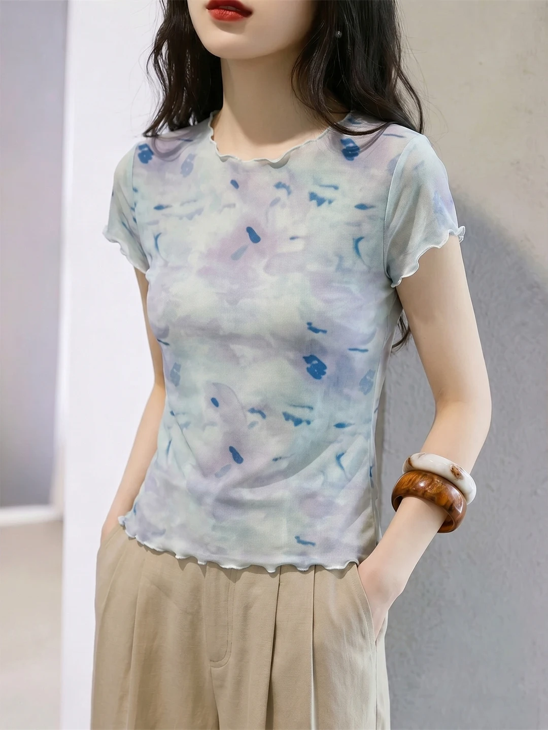 Unique Print Short Sleeve T-Shirt round Neck Wood Grain Slimming Versatile Top Casual Style Summer Fashion Small Shirt
Unique Print Short Sleeve T-Shirt round Neck Wood Grain Slimming Versatile Top Casual Style Summer Fashion Small Shirt