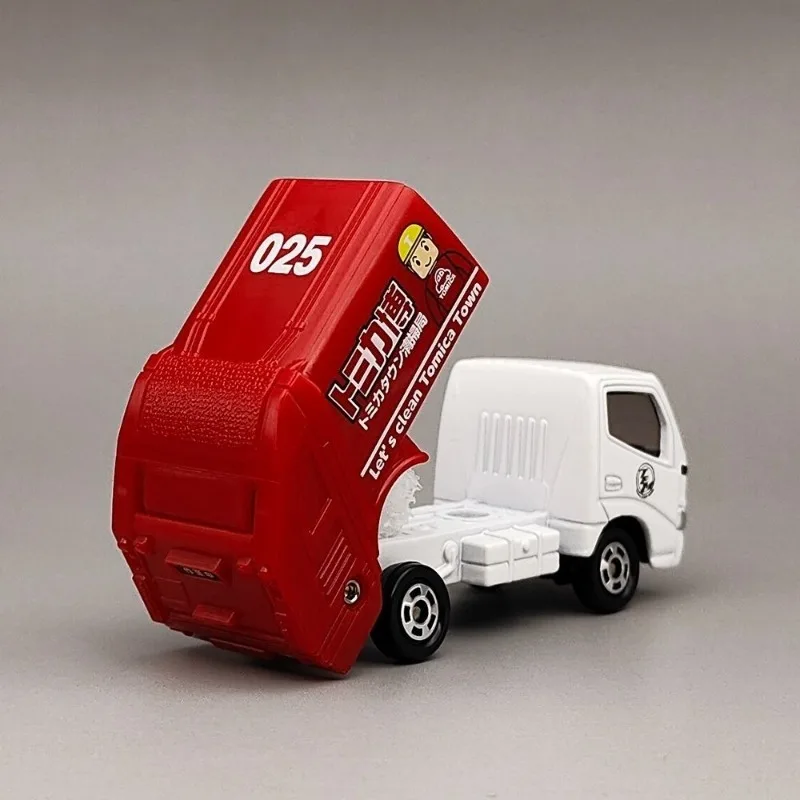 Takara Tomy Tomica Expolimited tocleaning vehicles 25 Alloy Car Static Model Mini Vehicles Children's birthday gift toys
Takara Tomy Tomica Expolimited tocleaning vehicles 25 Alloy Car Static Model Mini Vehicles Children's birthday gift toys