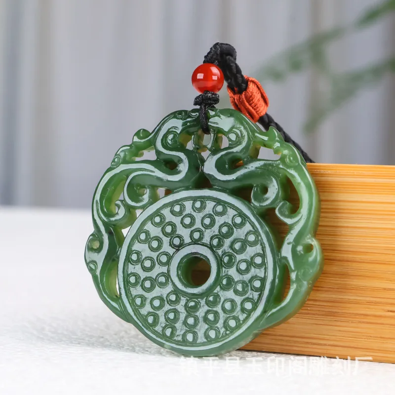 Натуральный подвеска-пиксиу из двойного нефрита Хэтиан, резная, объемная
Натуральный подвеска-пиксиу из двойного нефрита Хэтиан, резная, объемная