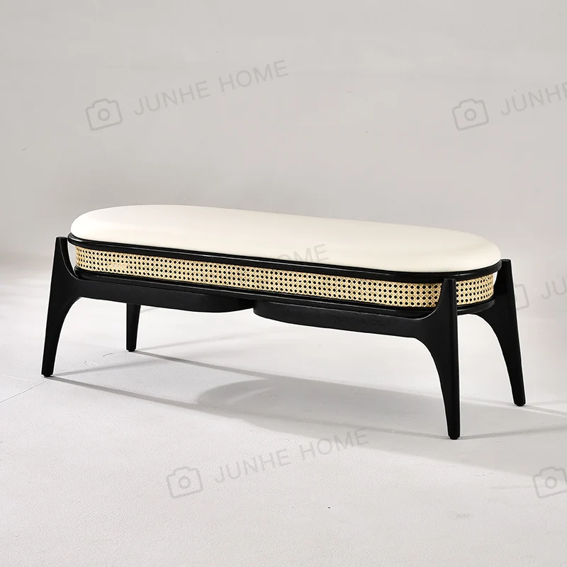Leather long bedside stool, designer home shoe stool, high-end furniture customization
Leather long bedside stool, designer home shoe stool, high-end furniture customization