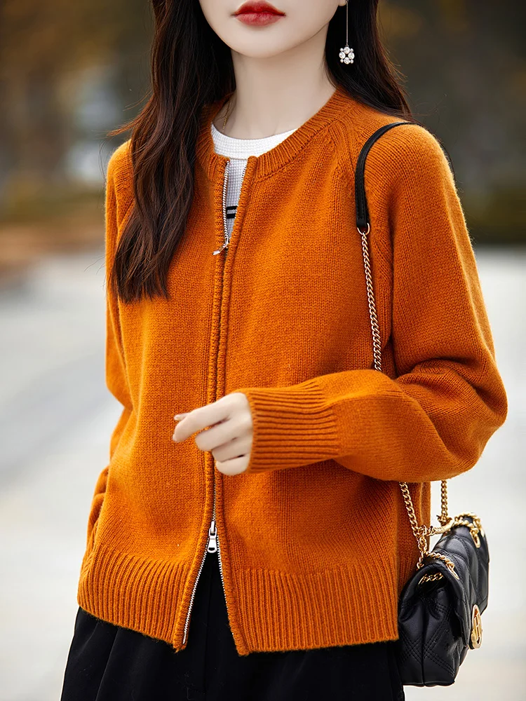 Women's Zipper O-Neck Cardigan 100% Merino Wool Sweater Autumn Winter Thick Cashmere Knitwear Coat 2024 Korean Female Clothing
Women's Zipper O-Neck Cardigan 100% Merino Wool Sweater Autumn Winter Thick Cashmere Knitwear Coat 2024 Korean Female Clothing