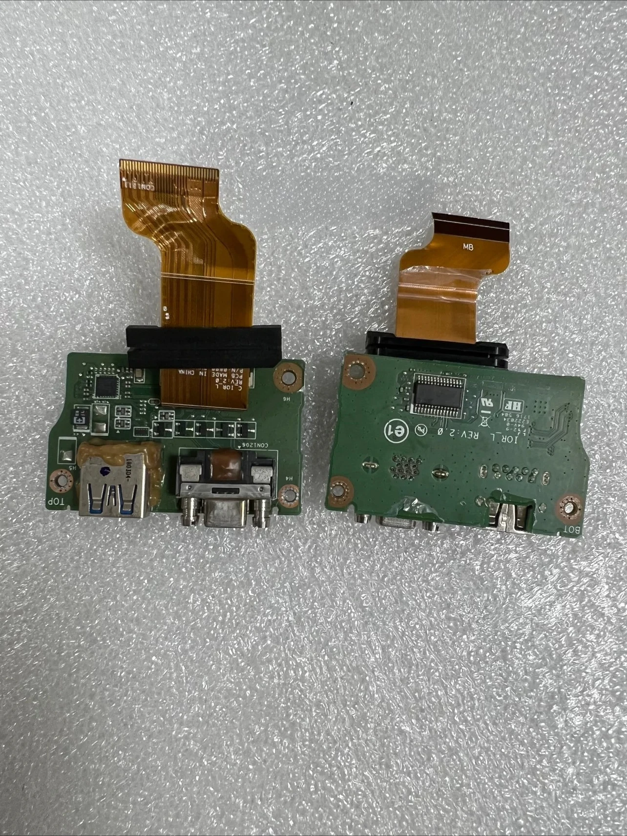 For Dell Latitude 12 7202 USB 0800-0MK3E00 Small Board
For Dell Latitude 12 7202 USB 0800-0MK3E00 Small Board