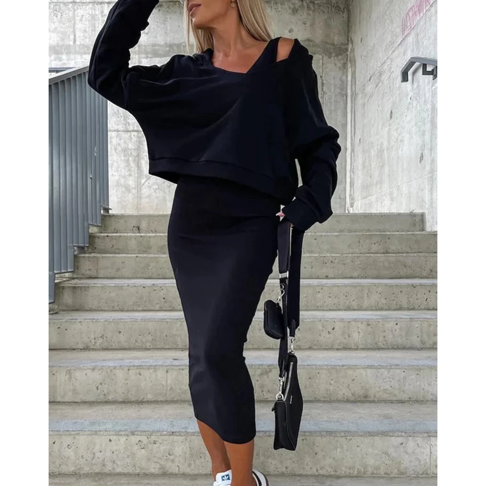 Autumn Women Sleeveless Tank Midi Bodycon Dress & V-Neck Long Sleeve Crop Top Set Two Pieces Gray Dress Suit Set Korean Style
Autumn Women Sleeveless Tank Midi Bodycon Dress & V-Neck Long Sleeve Crop Top Set Two Pieces Gray Dress Suit Set Korean Style