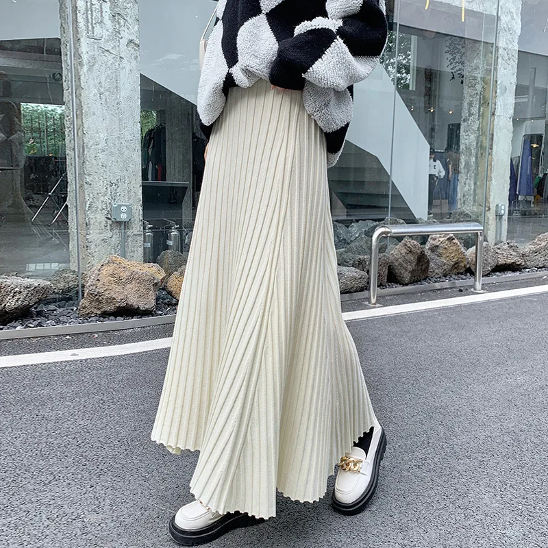 Hsa Knitted Long Skirt for Women Fashion 2023 Korean Autumn Winter Ankle-Length Casual Knitted Skirt Solid Elegant Pleated Skirt
Hsa Knitted Long Skirt for Women Fashion 2023 Korean Autumn Winter Ankle-Length Casual Knitted Skirt Solid Elegant Pleated Skirt