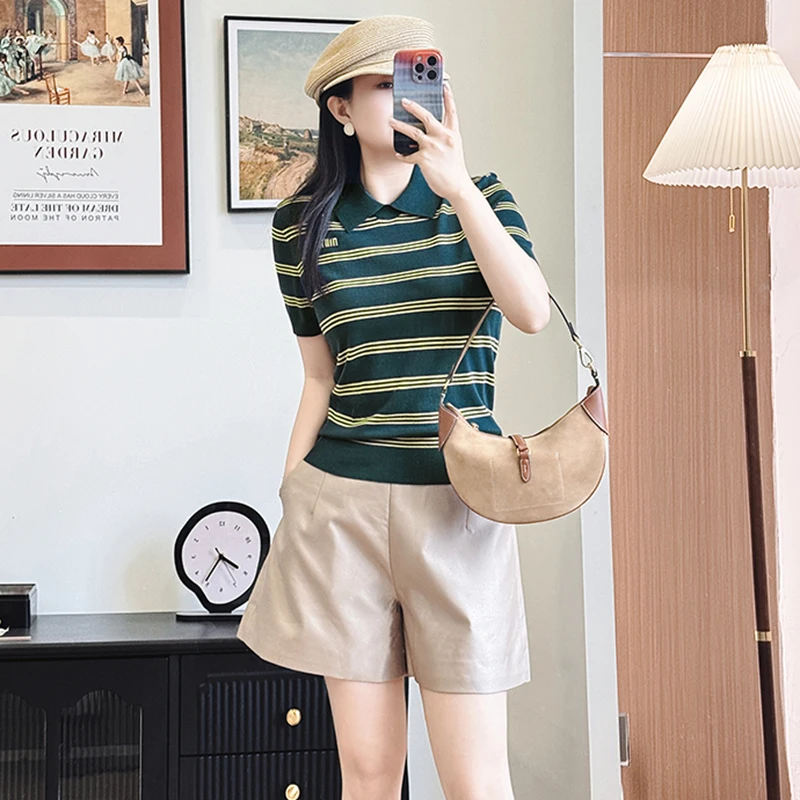 2025 Chic Intarsia Knit Top Women's 16-Gauge Interlock Tencel Blouse Lapel Collar Embroidered Letters Lightweight Summer
2025 Chic Intarsia Knit Top Women's 16-Gauge Interlock Tencel Blouse Lapel Collar Embroidered Letters Lightweight Summer