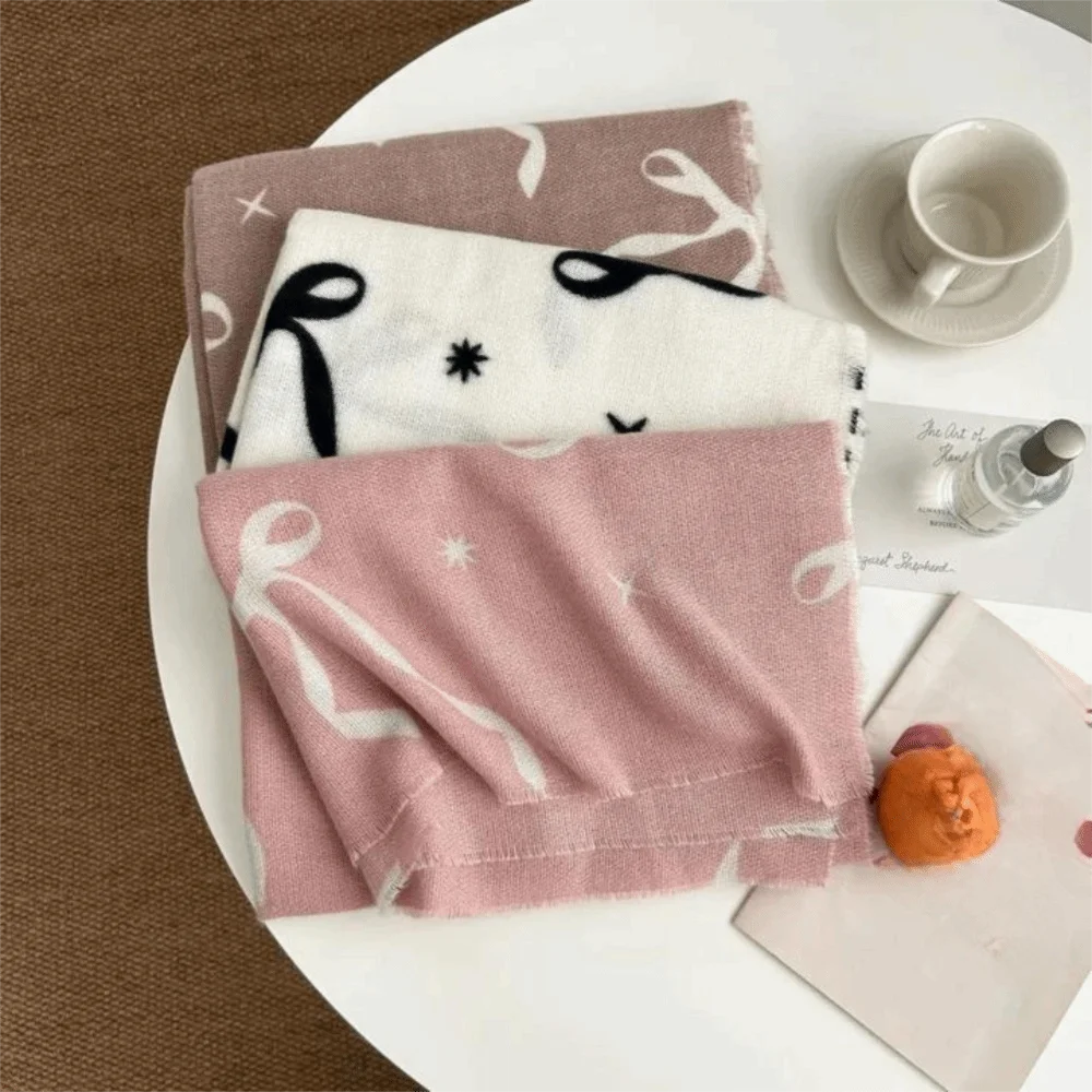 Temperament Printed Bow Wool Scarf Thicken Warm Winter Cashmere Scarves Korean Style Thermal Women Cashmere Shawl Female
Temperament Printed Bow Wool Scarf Thicken Warm Winter Cashmere Scarves Korean Style Thermal Women Cashmere Shawl Female