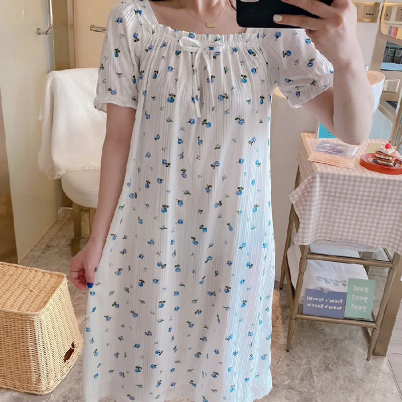 Sexy Nightwear Women Dress Short Sleeve Lace Lace Girl Nightgown Floral Loungewear School Sleepwear Night Sexs Dress Princess
Sexy Nightwear Women Dress Short Sleeve Lace Lace Girl Nightgown Floral Loungewear School Sleepwear Night Sexs Dress Princess