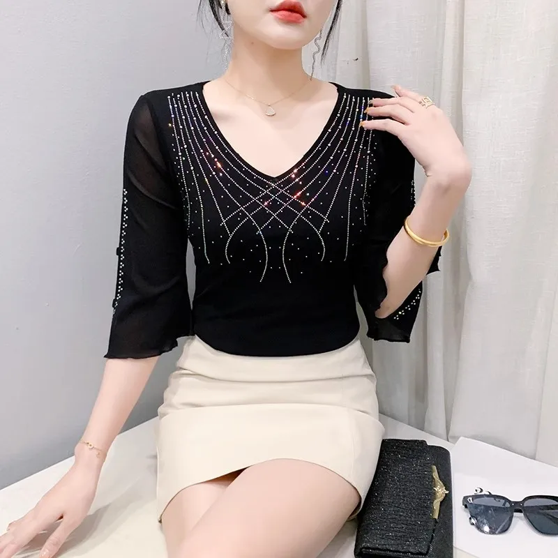 European Clothes Women's T-Shirt Design Luxury Hot Diamond Mesh Cross Tees Laides Fashion Elegant Slim Tops Shirts Femme
European Clothes Women's T-Shirt Design Luxury Hot Diamond Mesh Cross Tees Laides Fashion Elegant Slim Tops Shirts Femme