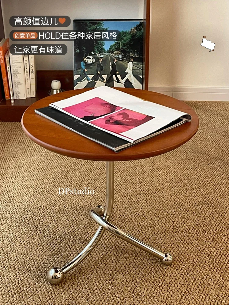 Medieval sofa side few vintage cherry wood coffee table creative round living room home mini table
Medieval sofa side few vintage cherry wood coffee table creative round living room home mini table