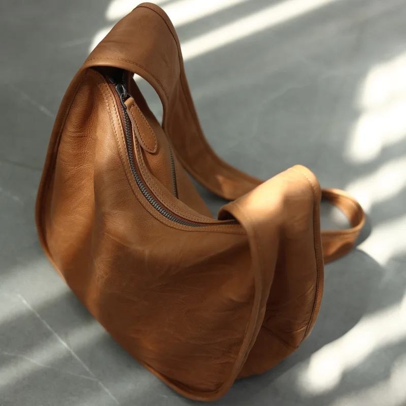 Women Luxury Vintage Crossbody Bags Genuine Leather Soft Shoulder Bag Comfortable And Durable Zipper Purse
Women Luxury Vintage Crossbody Bags Genuine Leather Soft Shoulder Bag Comfortable And Durable Zipper Purse