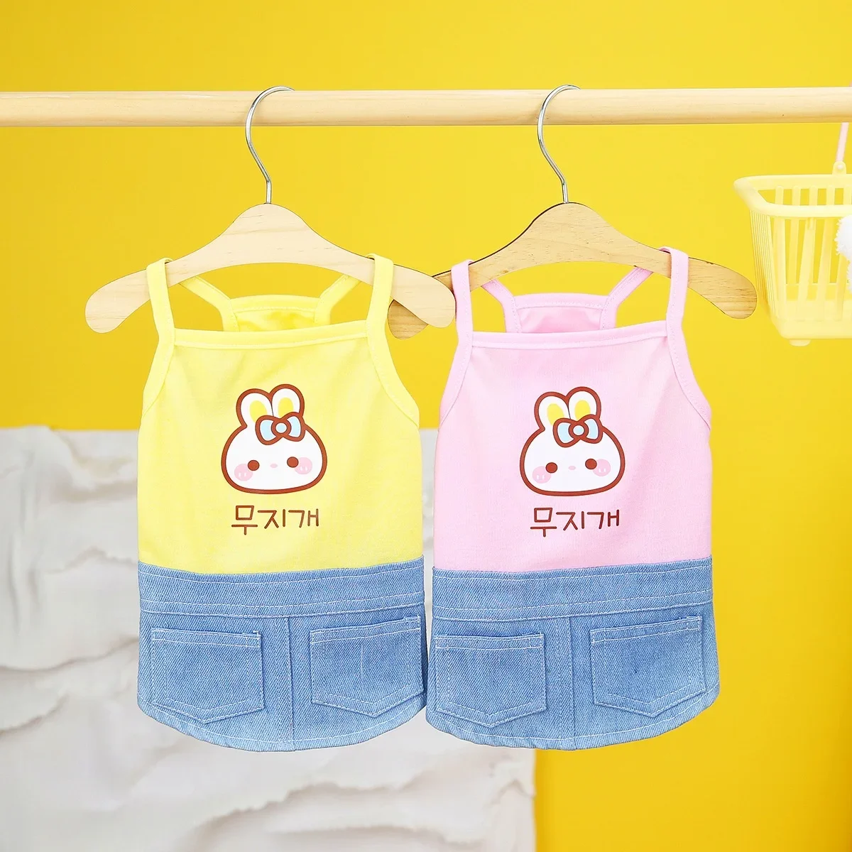 Dog Summer Clothes Dog Vest Pet Beach Clothes Vest Cat T-shirt Sun Protection Clothes Pocket for Small Large Cat Dog Chihuahua
Dog Summer Clothes Dog Vest Pet Beach Clothes Vest Cat T-shirt Sun Protection Clothes Pocket for Small Large Cat Dog Chihuahua