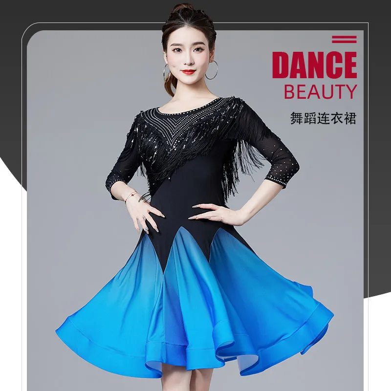 Latin Dance Dress Performance Costume Women's Professional Competition Dance Gradient Dress Group Practice Sexy Tassel Dress
Latin Dance Dress Performance Costume Women's Professional Competition Dance Gradient Dress Group Practice Sexy Tassel Dress