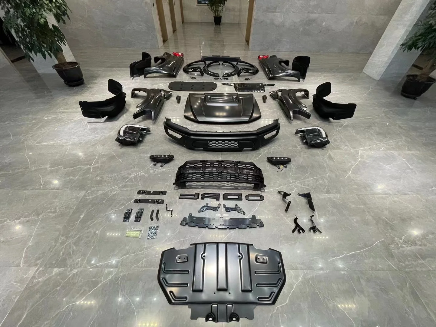 Ranger T6/T7/T8 2012-2022 F150 Raptor Style Body Kit Hot Sale Upgraded Body Kit
Ranger T6/T7/T8 2012-2022 F150 Raptor Style Body Kit Hot Sale Upgraded Body Kit