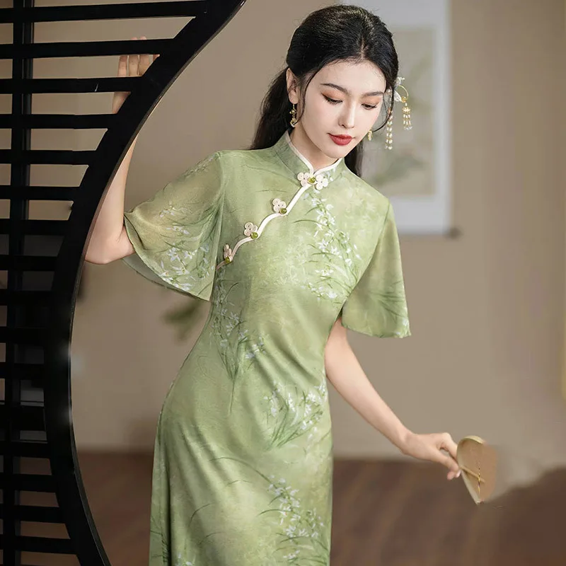 Green Chiffon Print Women Chinese Tradition Style Aodai Cheongsam New Improved Female Mandarin Collar Qipao Dress
Green Chiffon Print Women Chinese Tradition Style Aodai Cheongsam New Improved Female Mandarin Collar Qipao Dress