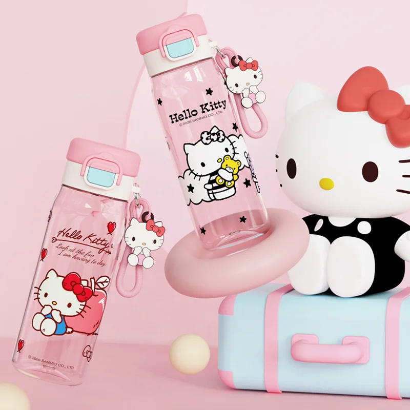 Hello Kitty Summer New Straight Drink Plastic Cup Portable Cartoon Sports Water Cup Daily Drinking Bottle for Men Women
Hello Kitty Summer New Straight Drink Plastic Cup Portable Cartoon Sports Water Cup Daily Drinking Bottle for Men Women