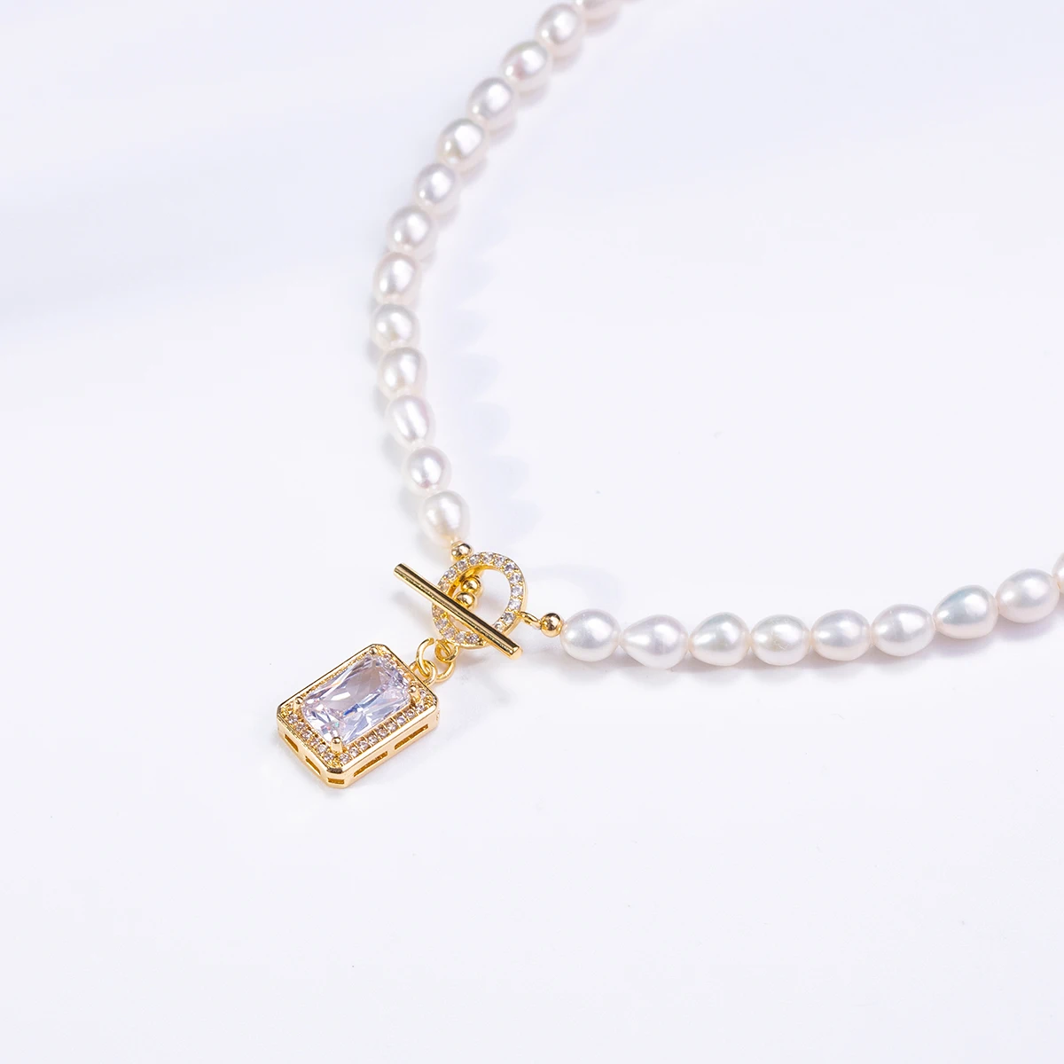 Gablily Premier Large Square Rice Bead Freshwater Pearl Necklace 5-6mm Fashionable and Versatile
Gablily Premier Large Square Rice Bead Freshwater Pearl Necklace 5-6mm Fashionable and Versatile