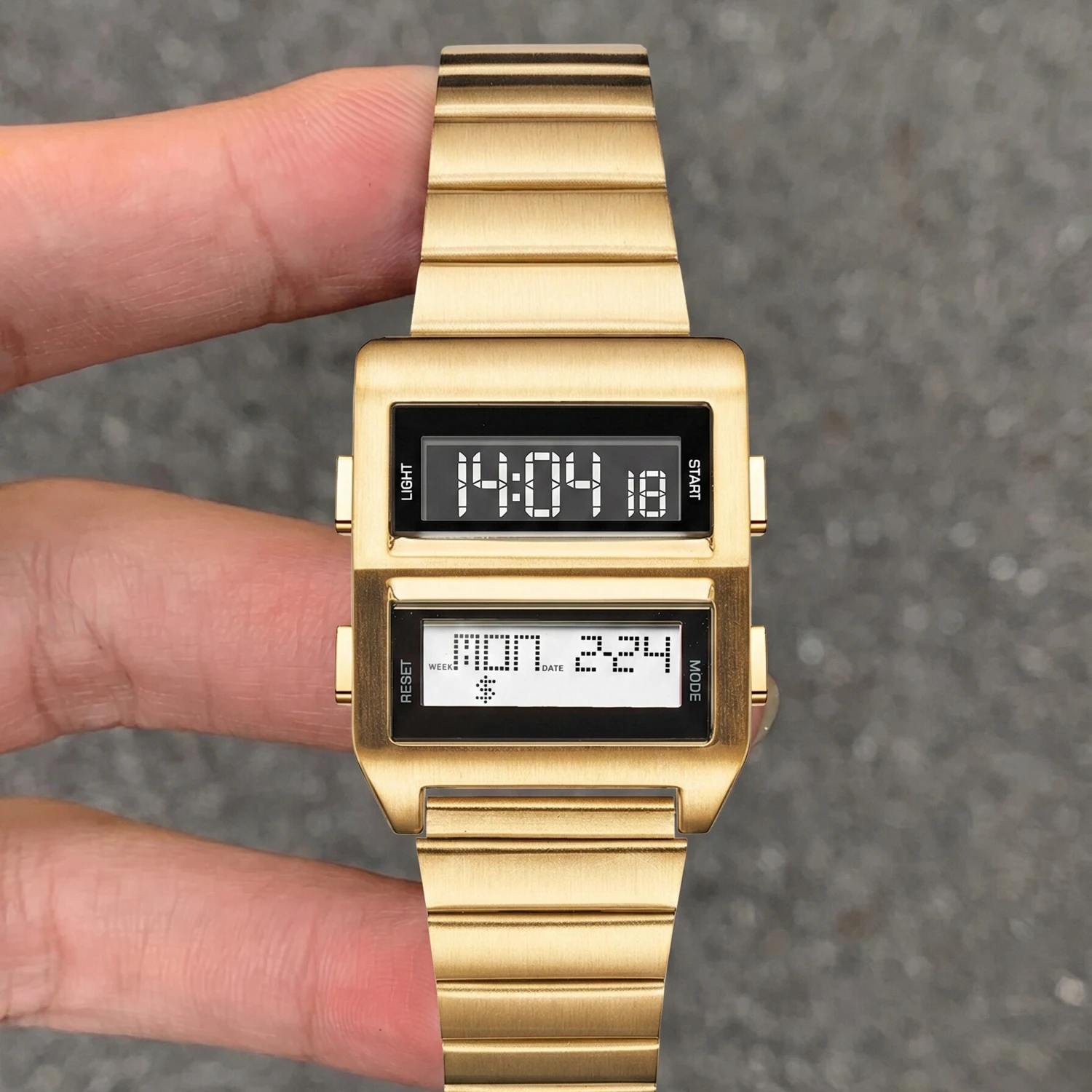 CILOA Retro Dual Screen Digital Watch All-Display Gold-Tone Stainless Steel Bracelet Vintage Men's Quartz Wristwatch
CILOA Retro Dual Screen Digital Watch All-Display Gold-Tone Stainless Steel Bracelet Vintage Men's Quartz Wristwatch