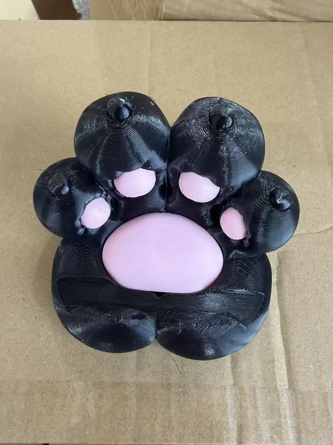 Base Style Cute Cat Claw Phone Holder Desktop Creative Stand Decoration High Appearance Stress Relief Craft
Base Style Cute Cat Claw Phone Holder Desktop Creative Stand Decoration High Appearance Stress Relief Craft